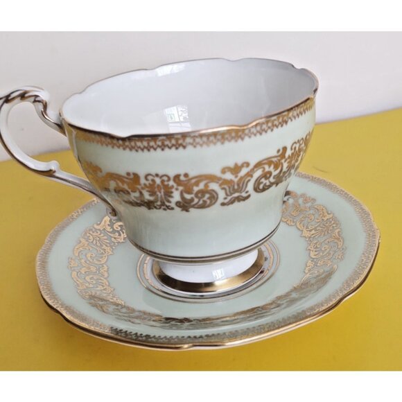 PARAGON Tea Cup and Saucer Green Floral Gold filigree Double Warrant - Picture 4 of 11